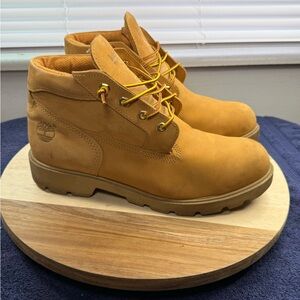 Timberland Men's Tan Nubuck Chukka Boots (Men’s 10)